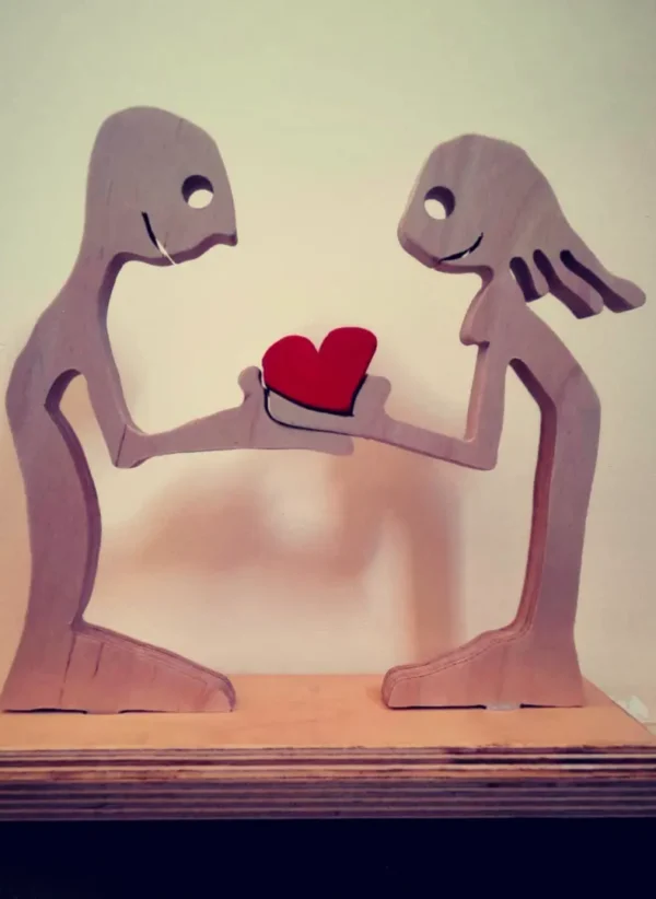 Ξύλινο Διακοσμητικό Ζευγάρι με Καρδιά