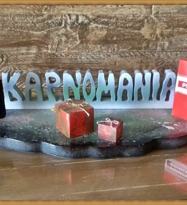 Προσωποποιημένο Διακοσμητικό – “ΚΑΠΝΟΜΑΝΙΑ”