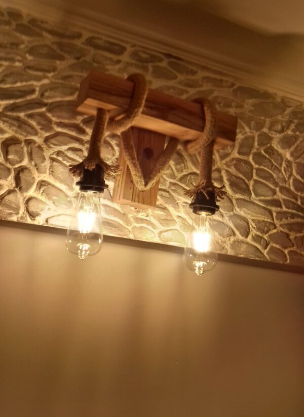 Ξύλινο Φωτιστικό Τοίχου με Σχοινί & Διπλές Λάμπες